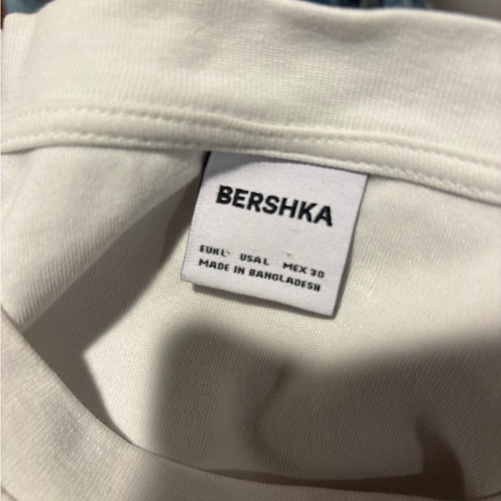 Bershka Crisp White Tee